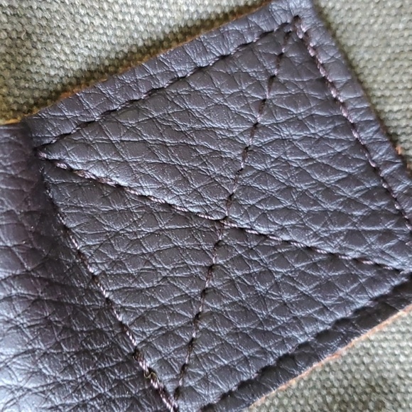 Grace Callie Designs Olive Genova messenger- tote bag 18.5 X 16 front po… - Picture 9 of 12